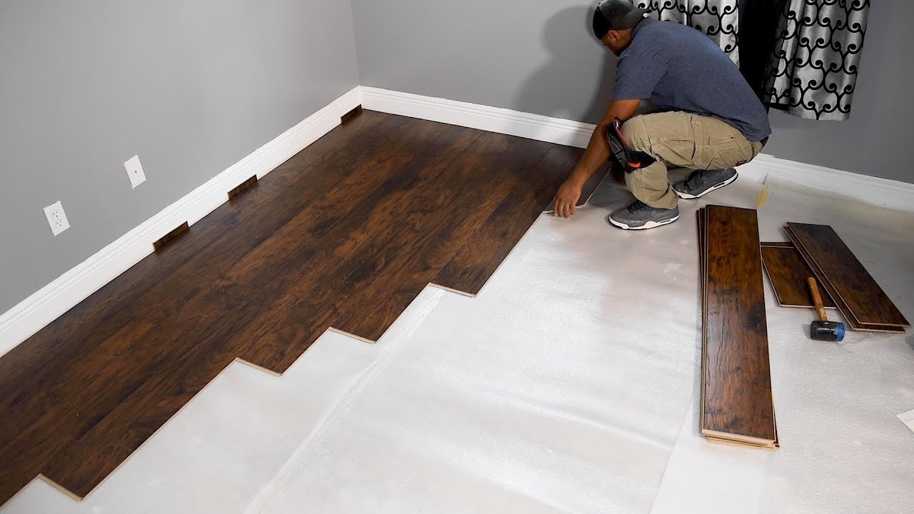 Why Teak is a Great Selection for Your Flooring?